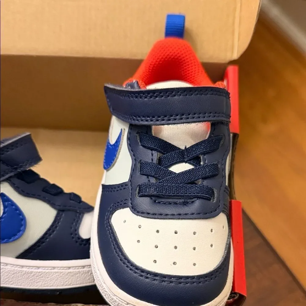 Nike Kids Size 6 Child Navy and Orange Sneakers
